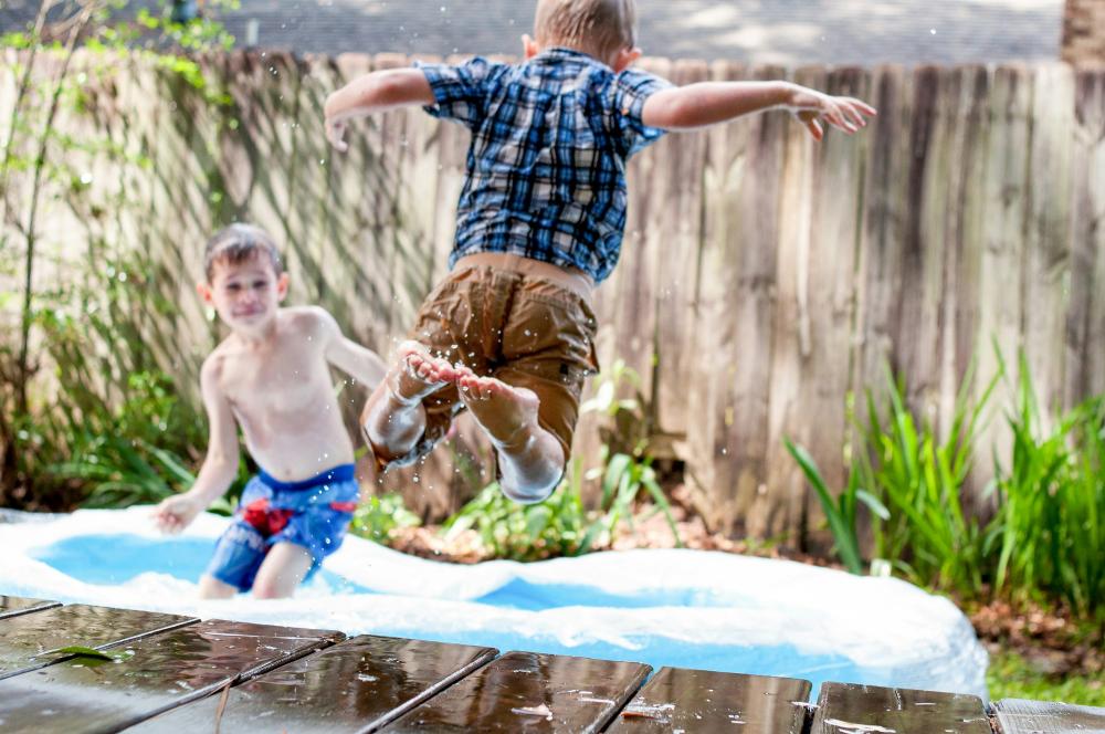 De Bedste Poolservice I Bjerringbro: En Guide Til Perfekte Svømmeoplevelser