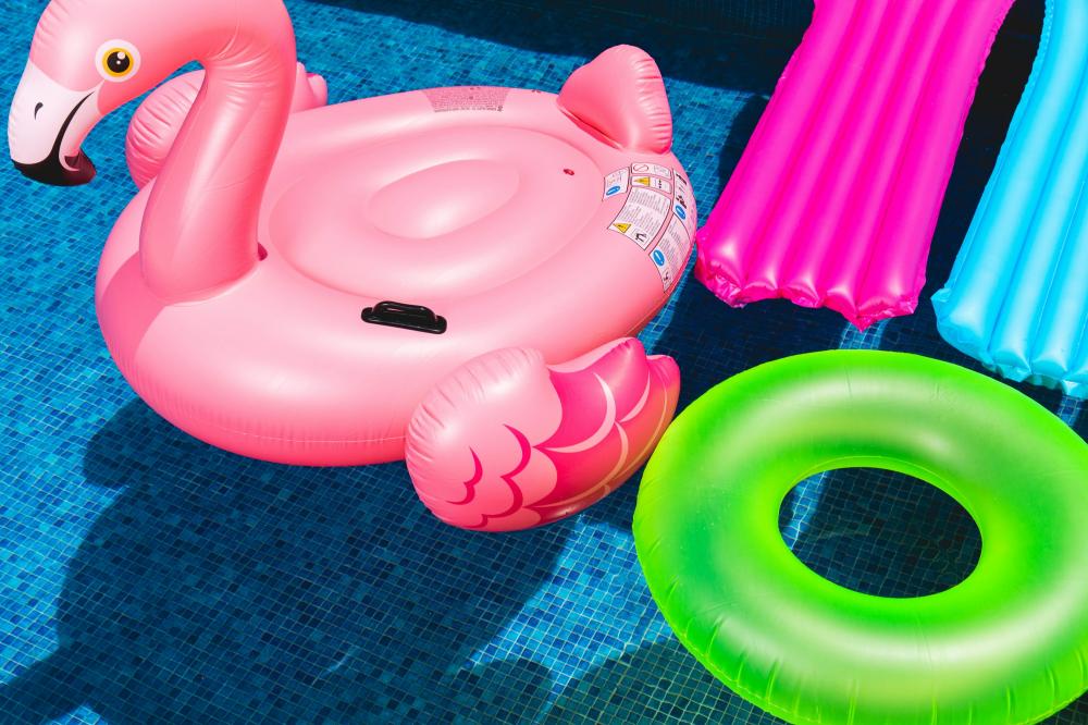 De Bedste Poolservices I Billund: Din Guide Til Det Perfekte Svømmebassin